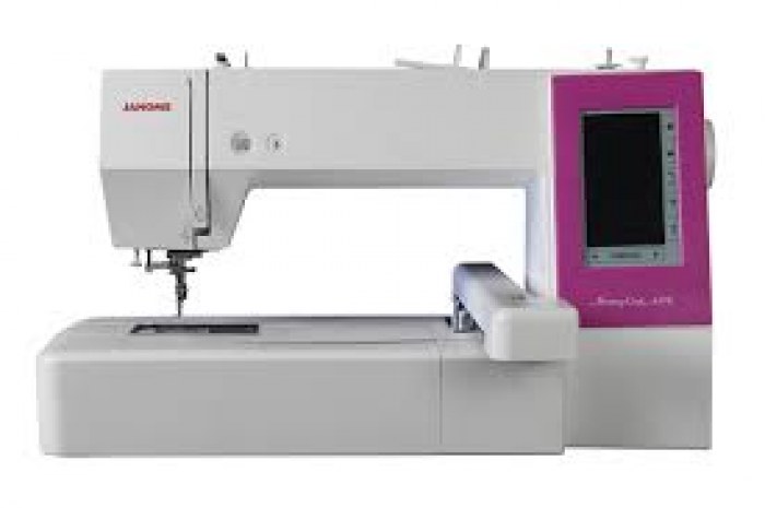 Máquina de bordar Janome MC450